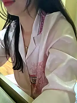 Snapshot of moon_baby99 chatting on February 2026 07:36:01 AM moon baby99 online show from February 2026 07:36:01 AM