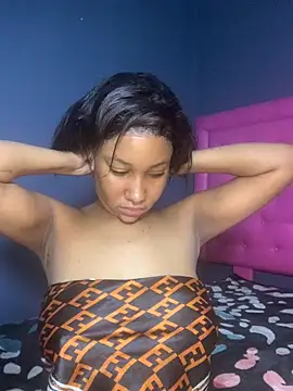 Snapshot of Creamy_bitchxxx chatting on February 2026 02:59:01 AM Creamy bitchxxx online show from February 2026 02:59:01 AM