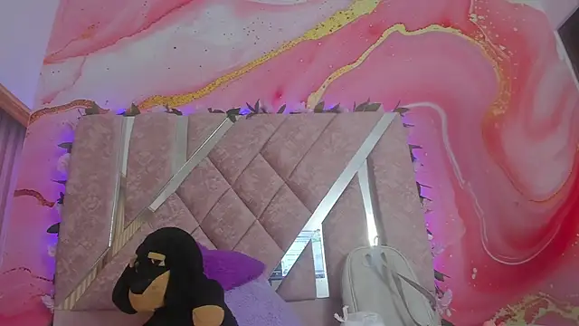 emily velvet   online show from June 2026 06:24:02 PM