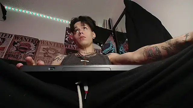 Anhony Muscle online show from February 2026 07:39:02 PM