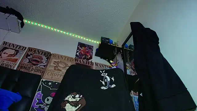 Anhony Muscle online show from March 2026 08:15:02 PM