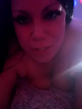 daaibabyxxx online show from April 2026 09:17:02 PM