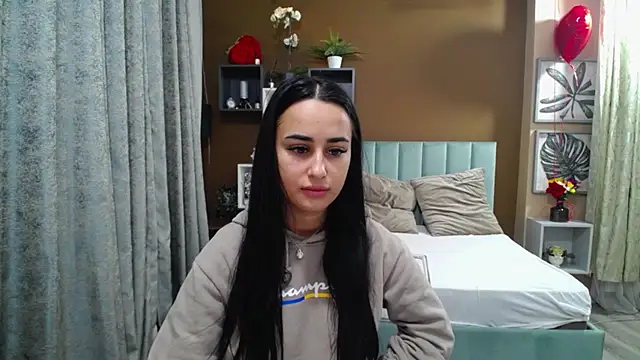 Snapshot of DarcyeJane chatting on February 2026 05:19:02 PM DarcyeJane online show from February 2026 05:19:02 PM