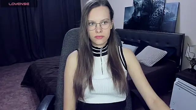 Snapshot of AyumiBlossom chatting on January 2026 06:07:02 AM AyumiBlossom online show from January 2026 06:07:02 AM