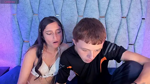 Snapshot of Genesis_And_Jack_ chatting on February 2026 03:00:02 AM Genesis And Jack online show from February 2026 03:00:02 AM