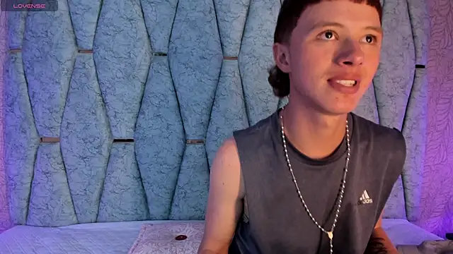 Snapshot of Genesis_And_Jack_ chatting on February 2026 02:59:01 AM Genesis And Jack online show from February 2026 02:59:01 AM