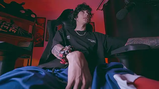 Olliver   y online show from March 2026 02:26:01 AM