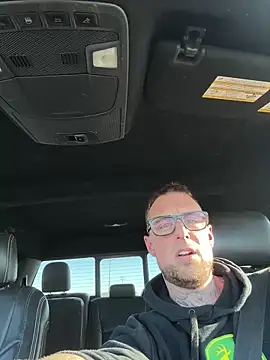 WIDBIGWHITECOCK online show from February 2026 07:34:02 PM