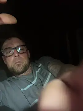 WIDBIGWHITECOCK online show from June 2026 05:09:01 AM