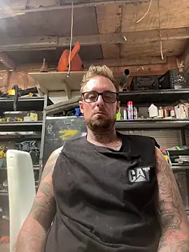 WIDBIGWHITECOCK online show from June 2026 08:57:01 PM