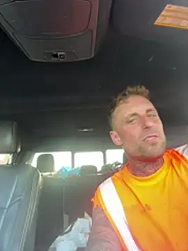 WIDBIGWHITECOCK online show from July 2026 08:59:01 PM