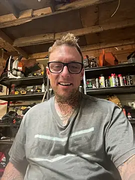WIDBIGWHITECOCK online show from July 2026 04:32:02 AM