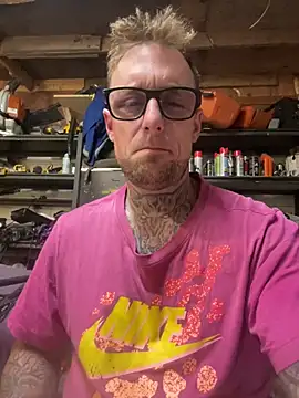 WIDBIGWHITECOCK online show from July 2026 03:57:02 AM