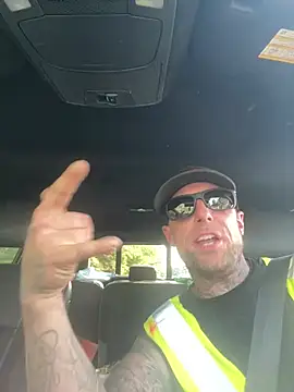 WIDBIGWHITECOCK online show from August 2026 09:39:01 PM