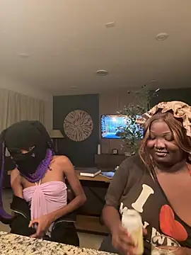 princesssukii online show from August 2026 05:09:01 AM