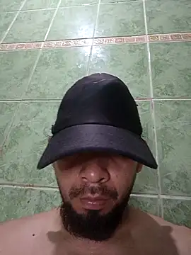 Snapshot of paladito01 chatting on March 2026 05:21:02 AM paladito01 online show from March 2026 05:21:02 AM