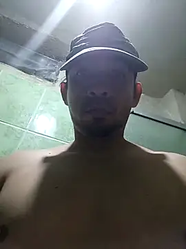 Snapshot of paladito01 chatting on March 2026 04:01:02 AM paladito01 online show from March 2026 04:01:02 AM