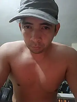 Snapshot of paladito01 chatting on April 2026 06:24:01 AM paladito01 online show from April 2026 06:24:01 AM