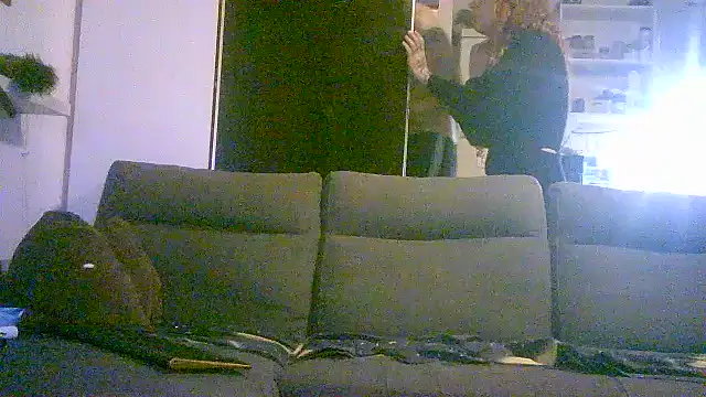 valkiria161 online show from January 2026 11:52:02 PM