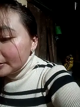 Snapshot of Miu_baby01 chatting on February 2026 04:38:01 AM Miu baby01 online show from February 2026 04:38:01 AM