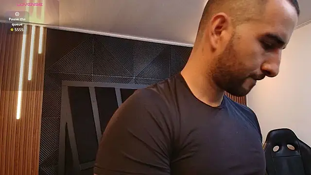 Snapshot of lorenzo_walker_1 chatting on March 2026 05:23:02 PM lorenzo walker 1 online show from March 2026 05:23:02 PM