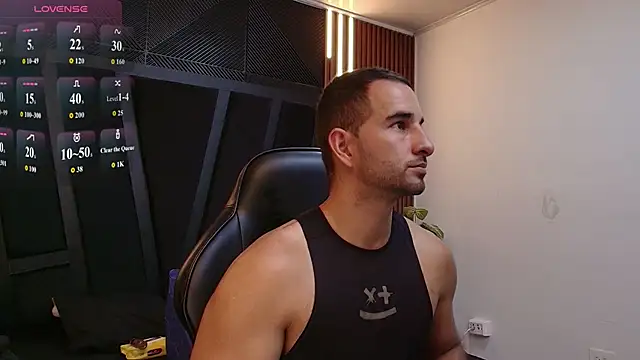 Snapshot of lorenzo_walker_1 chatting on April 2026 05:29:01 PM lorenzo walker 1 online show from April 2026 05:29:01 PM