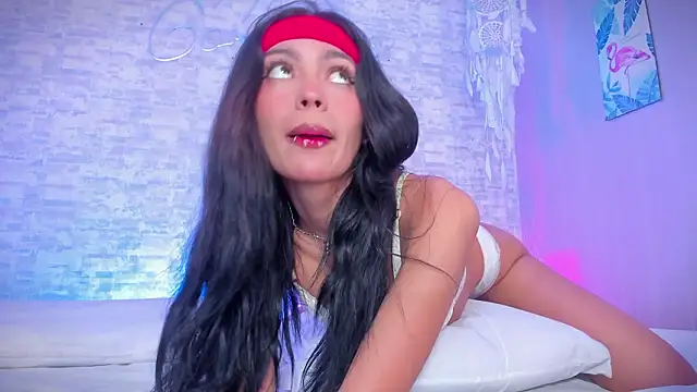 Snapshot of ayla_lux chatting on February 2026 06:32:02 AM ayla lux online show from February 2026 06:32:02 AM