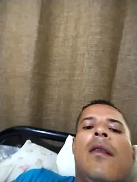 Snapshot of Gracho_25 chatting on February 2026 06:33:02 PM Gracho 25 online show from February 2026 06:33:02 PM