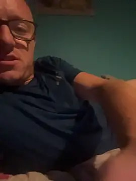 mateuszuuu online show from August 2026 12:57:02 AM