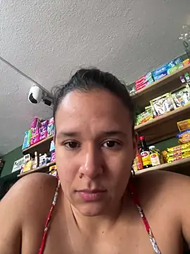 lannabellx online show from July 2026 07:56:01 PM