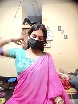 queenneha69 online show from August 2026 05:27:01 PM