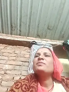 Snapshot of Hot_hiuj chatting on January 2026 04:20:01 PM Hot hiuj online show from January 2026 04:20:01 PM