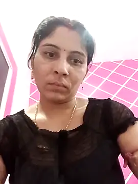 Hot ree85 online show from May 2026 02:58:01 PM