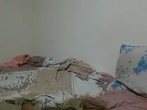 Snapshot of lebogangkat chatting on January 2026 08:13:02 PM lebogangkat online show from January 2026 08:13:02 PM