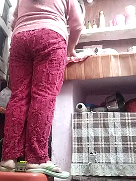 Snapshot of Lustyangel143 chatting on January 2026 01:53:01 AM Lustyangel143 online show from January 2026 01:53:01 AM