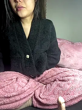 Snapshot of lealia699 chatting on January 2026 08:28:02 AM lealia699 online show from January 2026 08:28:02 AM