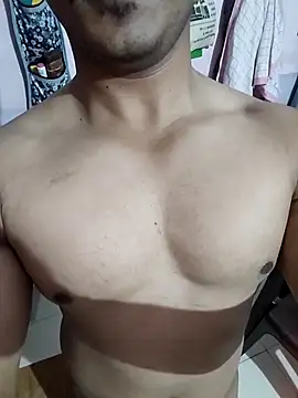 Snapshot of Pranit001 chatting on March 2026 10:32:01 PM Pranit001 online show from March 2026 10:32:01 PM