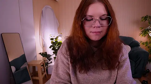 Snapshot of A_Lot_of_Bunny chatting on April 2026 09:29:02 AM A Lot of Bunny online show from April 2026 09:29:02 AM