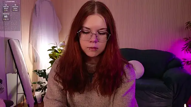 Snapshot of A_Lot_of_Bunny chatting on April 2026 01:00:02 PM A Lot of Bunny online show from April 2026 01:00:02 PM