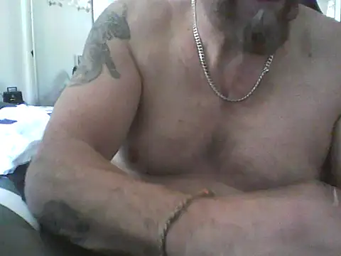 loudandproud online show from June 2026 01:18:02 AM