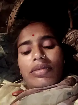 Snapshot of Jan_692 chatting on February 2026 11:28:02 PM Jan 692 online show from February 2026 11:28:02 PM