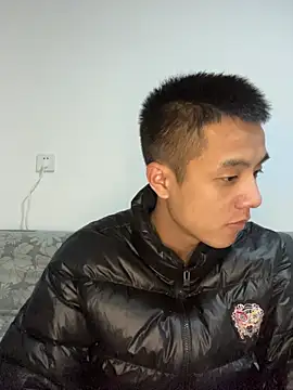 Snapshot of TOYOTA-01 chatting on January 2026 01:57:01 PM TOYOTA-01 online show from January 2026 01:57:01 PM