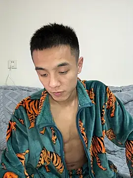 Snapshot of TOYOTA-01 chatting on January 2026 06:41:02 AM TOYOTA-01 online show from January 2026 06:41:02 AM