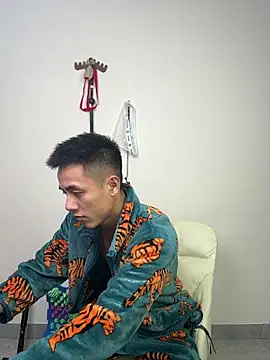 Snapshot of TOYOTA-01 chatting on February 2026 01:14:01 PM TOYOTA-01 online show from February 2026 01:14:01 PM