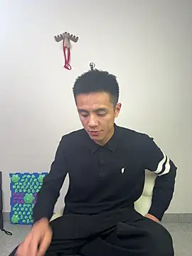 Snapshot of TOYOTA-01 chatting on February 2026 01:07:02 PM TOYOTA-01 online show from February 2026 01:07:02 PM