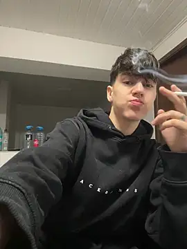 Snapshot of ravenryx chatting on February 2026 03:52:01 PM ravenryx online show from February 2026 03:52:01 PM