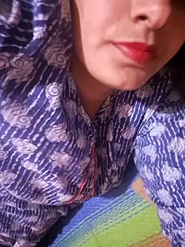 MILFybar online show from April 2026 05:40:02 PM