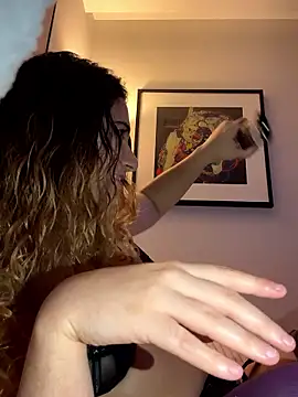 joanaguerreiru online show from January 2026 12:13:01 AM