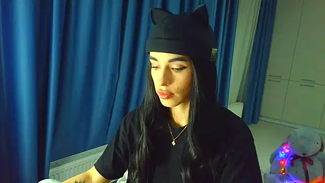 Vlada Elfie online show from February 2026 04:16:01 PM