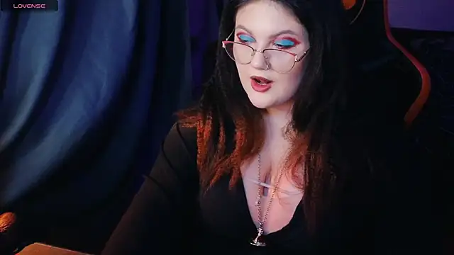 PixelMiss online show from July 2026 09:58:01 PM